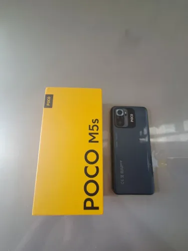 Celular POCO M5s 128 GB 6GB RAM, Em ótimo estado sem riscos, trincados e etc.