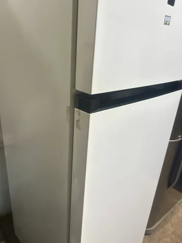 Geladeira Midea