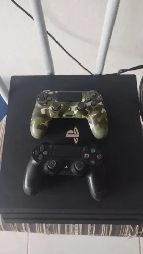 PS4 PRO