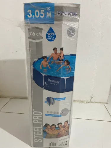Piscina estruturada redonda Bestway 4.678L