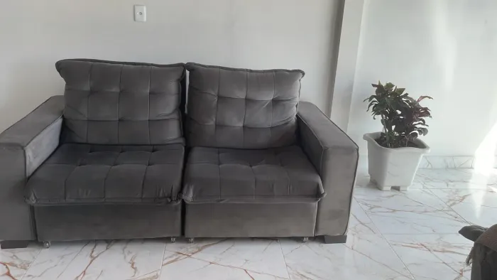 Sofá retrátil