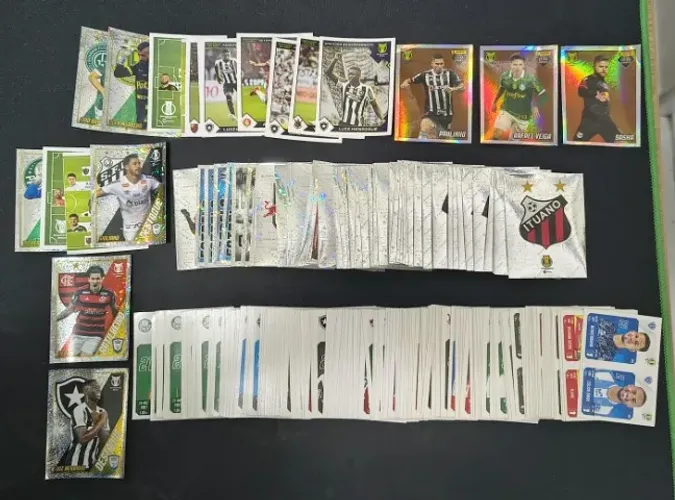 Figurinhas Avulsas 1,00 cada - Brasileirão 2024 - ENVIE SUA LISTA PELO CHAT