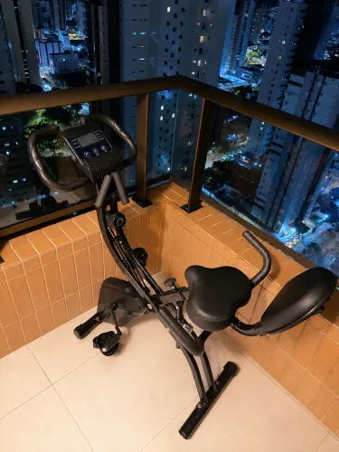 Bicicleta Ergométrica Reclinável com Encosto - Estado de Nova