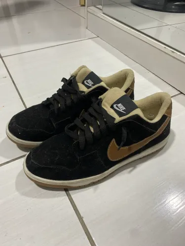 TÊNIS NIKE SEMI NOVO TAMANHO 39/40
