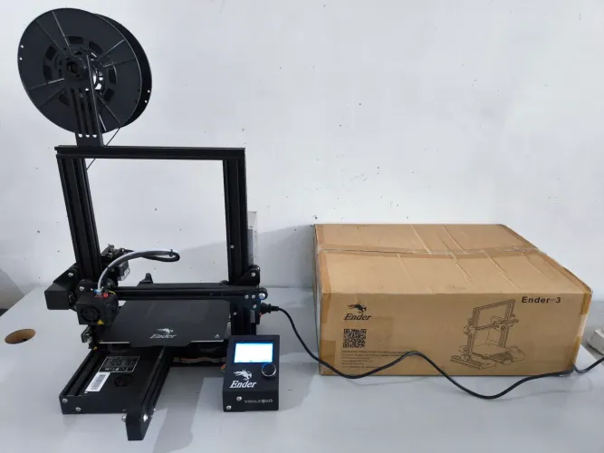 Impressora 3D ENDER-3 filamento