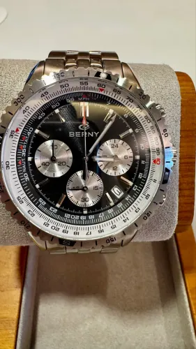 NUNCA USADO!! Relógio Quartz Cronógrafo Berny 2845M-A VK63 300m à prova d?água 43mm