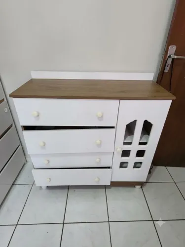 COMODA QUADRO GAVETAS