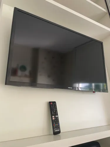 Samsung - Smart TV LED 32" HD, Wifi, HDMI, USB