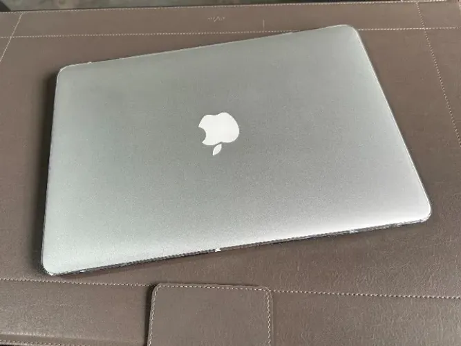 MacBook Air 13" (A1466) - 8 GB RAM | SSD 256 GB
