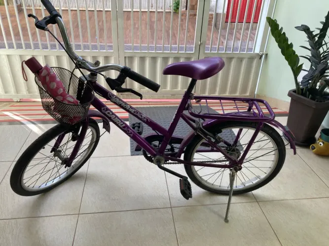 VENDO BICICLETA GENOVA CAIRU - feminina