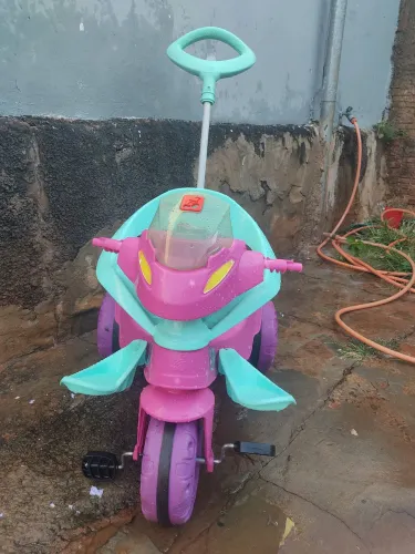 Motoquinha de empurrar Bandeirantes