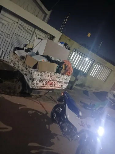 Fretes e mudanças rápidas.