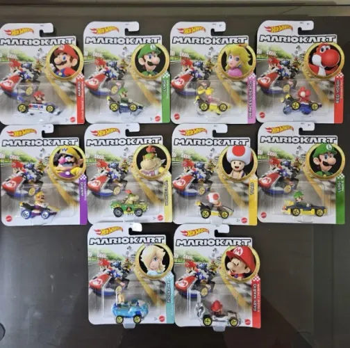 Hot Wheels Mario Kart 1/64 - Escolha o seu à partir de R$ 60,00