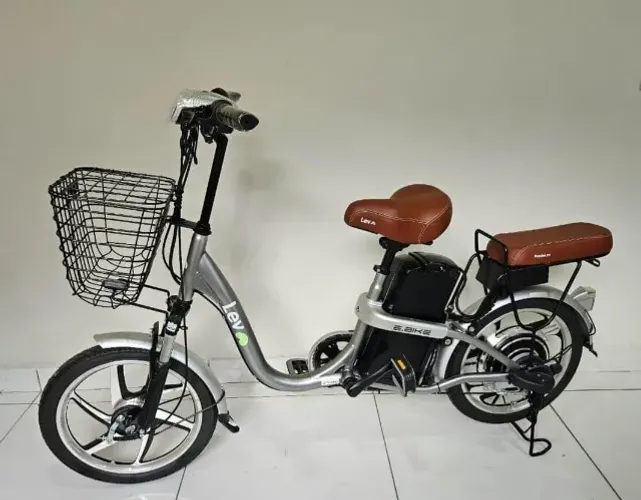 E-Bike Lev 350W Cinza Chumbo - NUNCA USADA