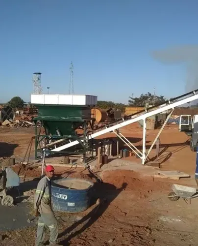 concreteira, concreto usinado, silo de cimento