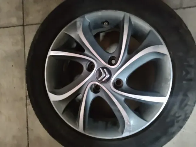 jogo de rodas Citroen c3