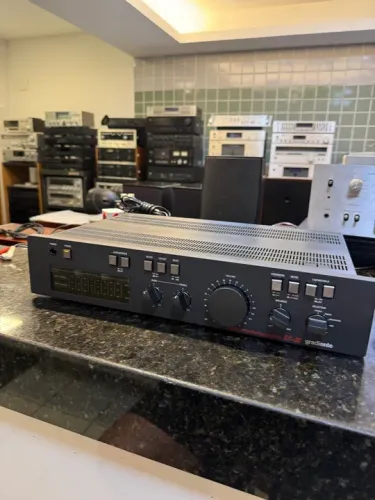 Amplificador Gradiente IA-II - Stereo  - Vintage - Ótimo estado!