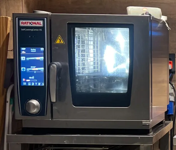 Forno combinado Rational XS 