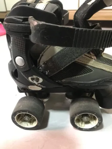 Baixou Patins