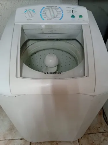 Máquina Electrolux 9 kg