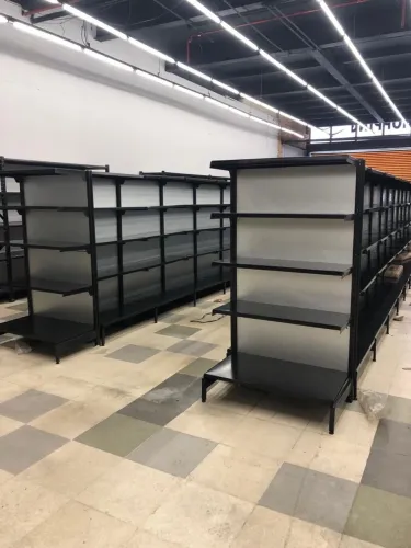 Gôndolas de Aço Pretas - Novas, Pronta Entrega, até 10x Sem Juros!