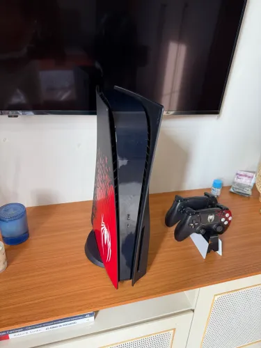 Console Playstation 5 Edição Limitada Spider-Man 2 (Seminovo)
