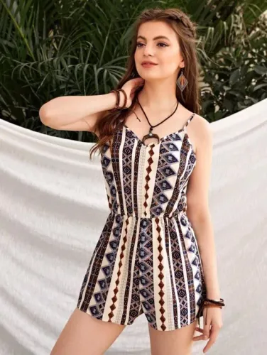 Macacão estampado para menina