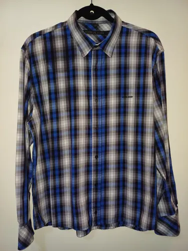 Camisa Xadrez John John Masculina semi-nova 