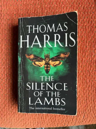 Silence of The Lambs - Thomas Harris - em inglês
