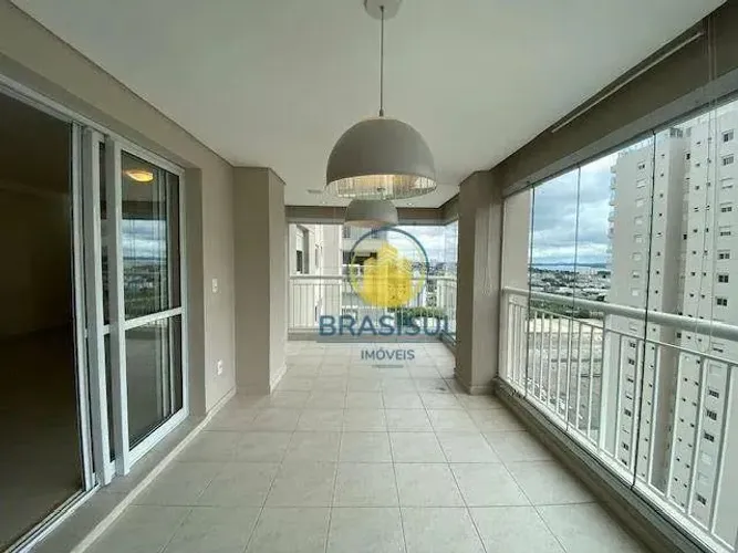Apartamento para alugar em Santo Amaro - São Paulo/SP