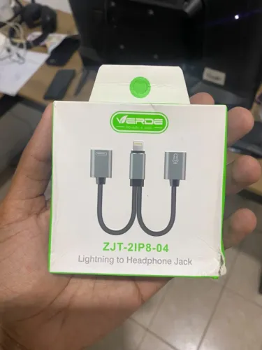 Cabo Adaptador Duplo De Fone E Carregador Lightning iPhone