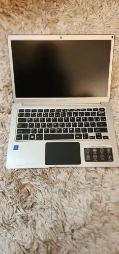 Notebook Multilaser Legacy ML-CN01 Defeito