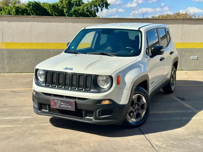 Renegade 2018 Sport 1.8 Flex Aut