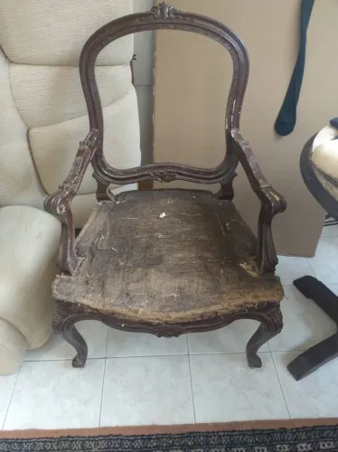 cadeirão/poltrona de braços, estilo Luís XV (ou Rococó)