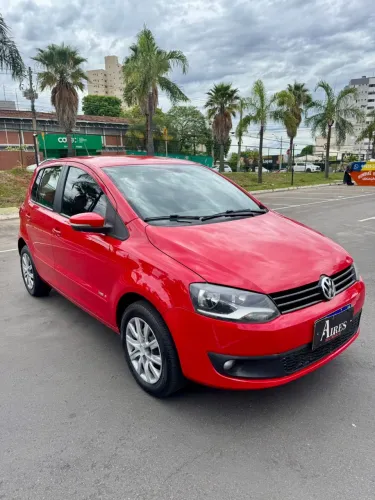 Volkswagen Fox 1.6 MI Total Flex 8V 5P 2014