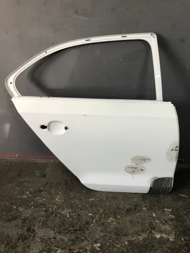 Porta Volkswagen Jetta 2011 2012 Á 2017 Traseira Lado Direito Passageiro 