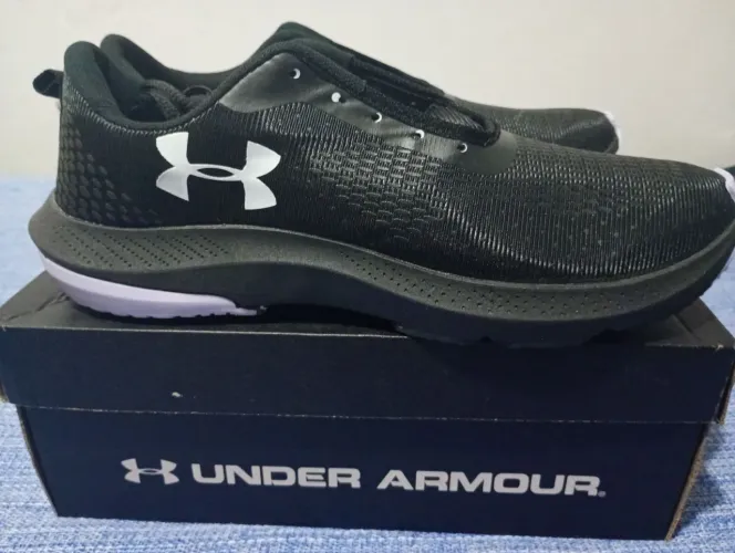 Tênis Under Armour Black