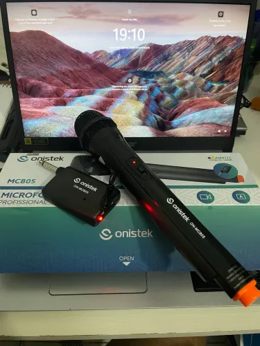 MICROFONE SEM FIO PROFISSIONAL 