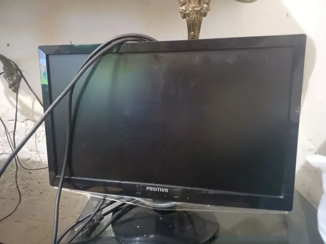 Monitor Positivo 19 polegadas