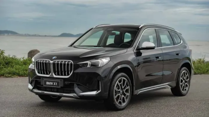 sucata bmw x1 2024