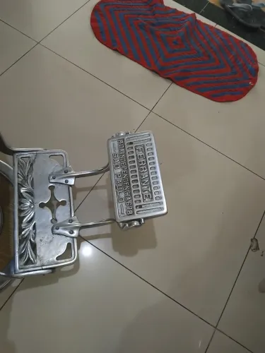 cadeiira para cabeleleiro antigas 