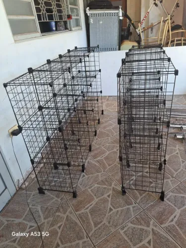 Balcão estante espoxitora assessórios pra loja
