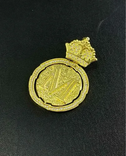 Pingente letras moeda antiga 