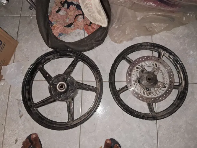 Par de aro da twister pra vender 