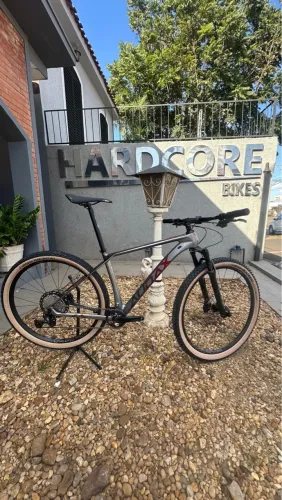 Bicicleta Audax Auge 700 carbono - Aro 29