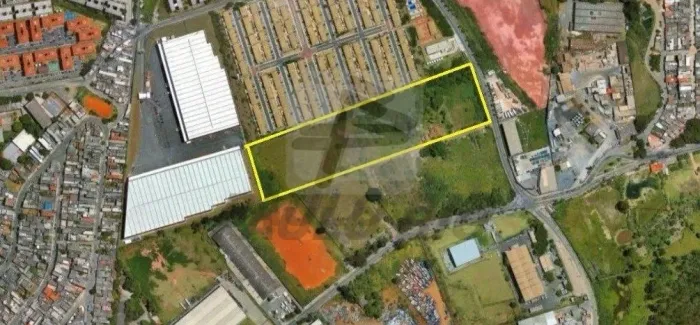Terreno Industrial e comercial para vender no Bairro Água Chata em Guarulhos - SP