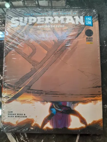 Suoerman Ano Um