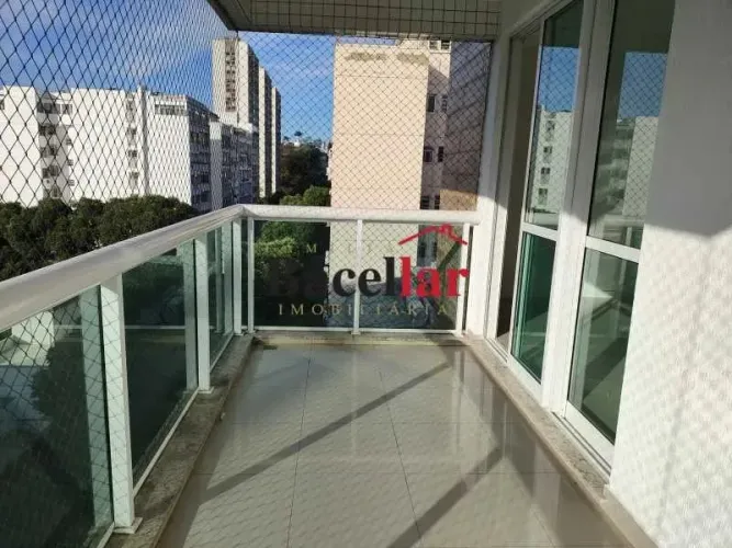 Apartamento : / Residencial / Tijuca