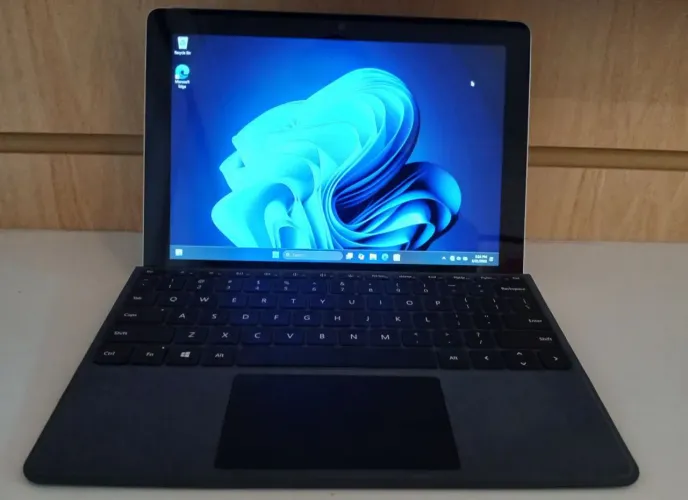 Microsoft Surface 10" 8GB RAM 128GB SSD Com Teclado - Entrega Rápida