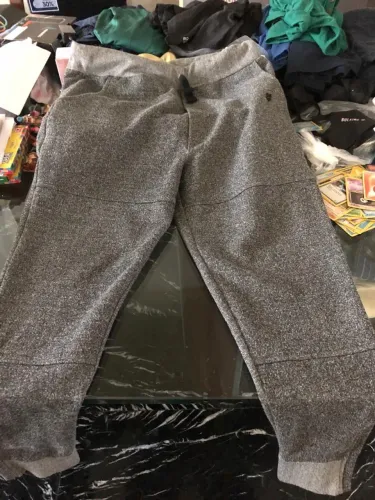 Calça de moletom cinza Kawipii